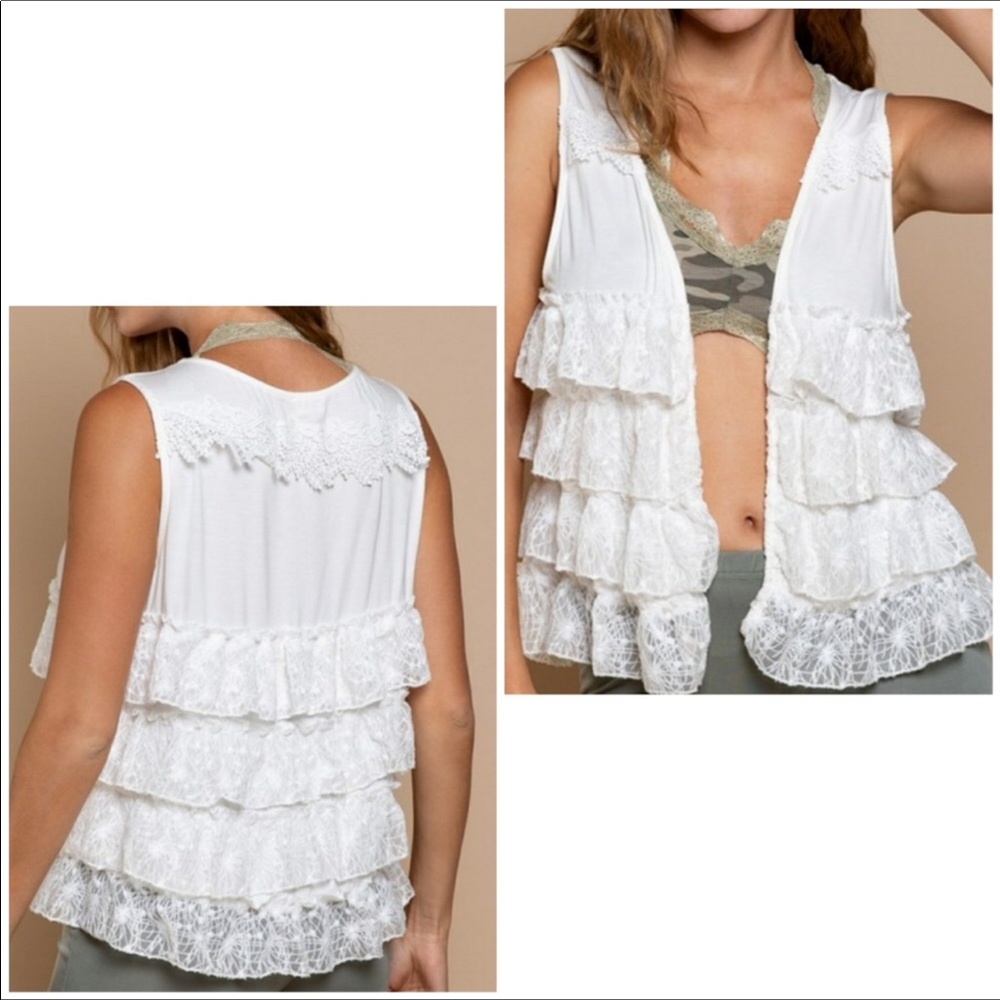 POL Layered Lace Ruffle Vest White Large